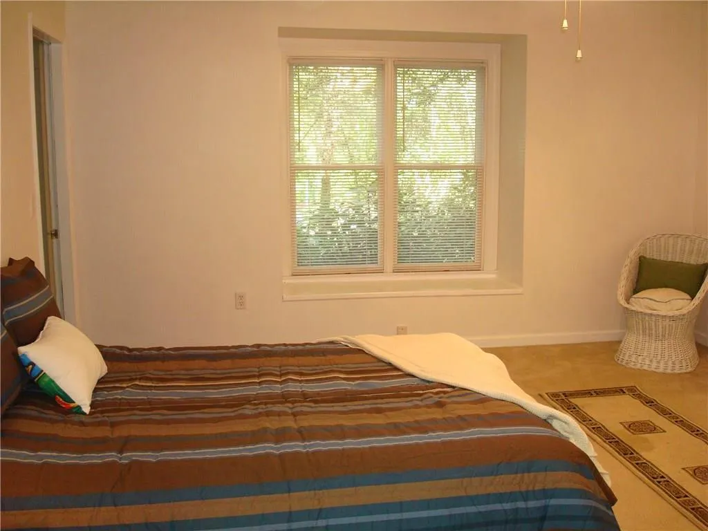 201 Abingdon Way Unit 201, Sandy Springs, Georgia 30328, 1 Bedroom Bedrooms, ,1 BathroomBathrooms,Residential,Sold,201 Abingdon Way Unit 201,5934940