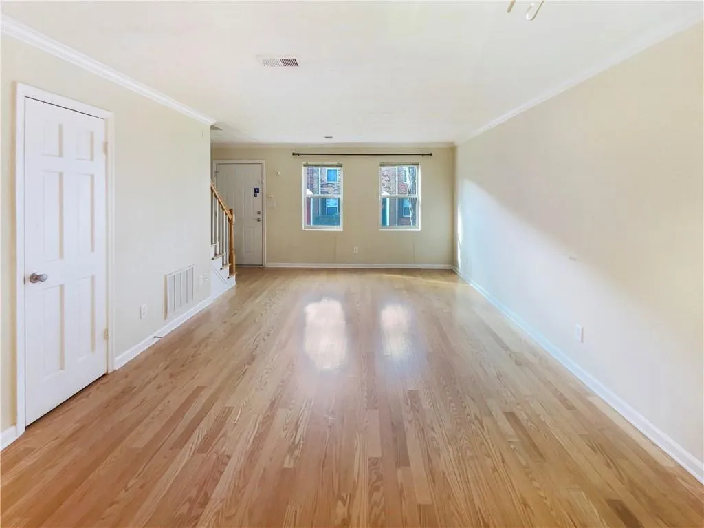 165 N River Drive Unit G, Atlanta, Georgia 30350, 2 Bedrooms Bedrooms, ,2 BathroomsBathrooms,Residential,For Sale,165 N River Drive Unit G,7543197