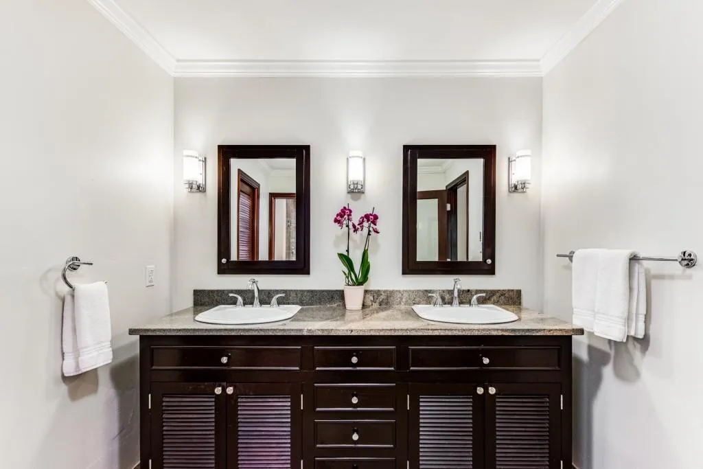 5560 Arundel Drive, Sandy Springs, Georgia 30327, 5 Bedrooms Bedrooms, ,4 BathroomsBathrooms,Residential,Sold,5560 Arundel Drive,7066266