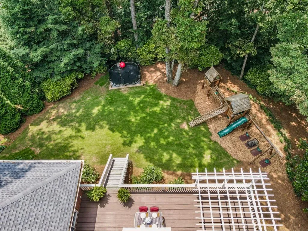 5560 Arundel Drive, Sandy Springs, Georgia 30327, 5 Bedrooms Bedrooms, ,4 BathroomsBathrooms,Residential,Sold,5560 Arundel Drive,7066266