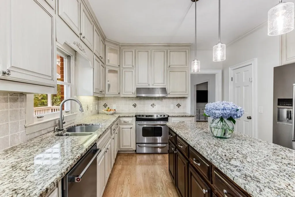 5560 Arundel Drive, Sandy Springs, Georgia 30327, 5 Bedrooms Bedrooms, ,4 BathroomsBathrooms,Residential,Sold,5560 Arundel Drive,7066266