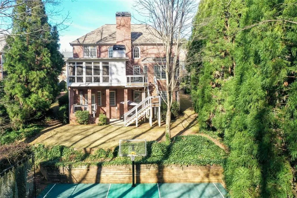 954 Wescott Lane, Atlanta, Georgia 30319, 5 Bedrooms Bedrooms, ,4 BathroomsBathrooms,Residential,Sold,954 Wescott Lane,6988610