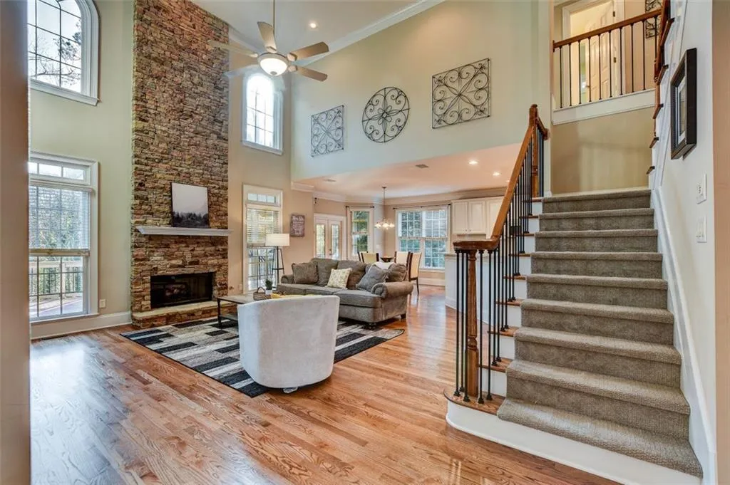 954 Wescott Lane, Atlanta, Georgia 30319, 5 Bedrooms Bedrooms, ,4 BathroomsBathrooms,Residential,Sold,954 Wescott Lane,6988610