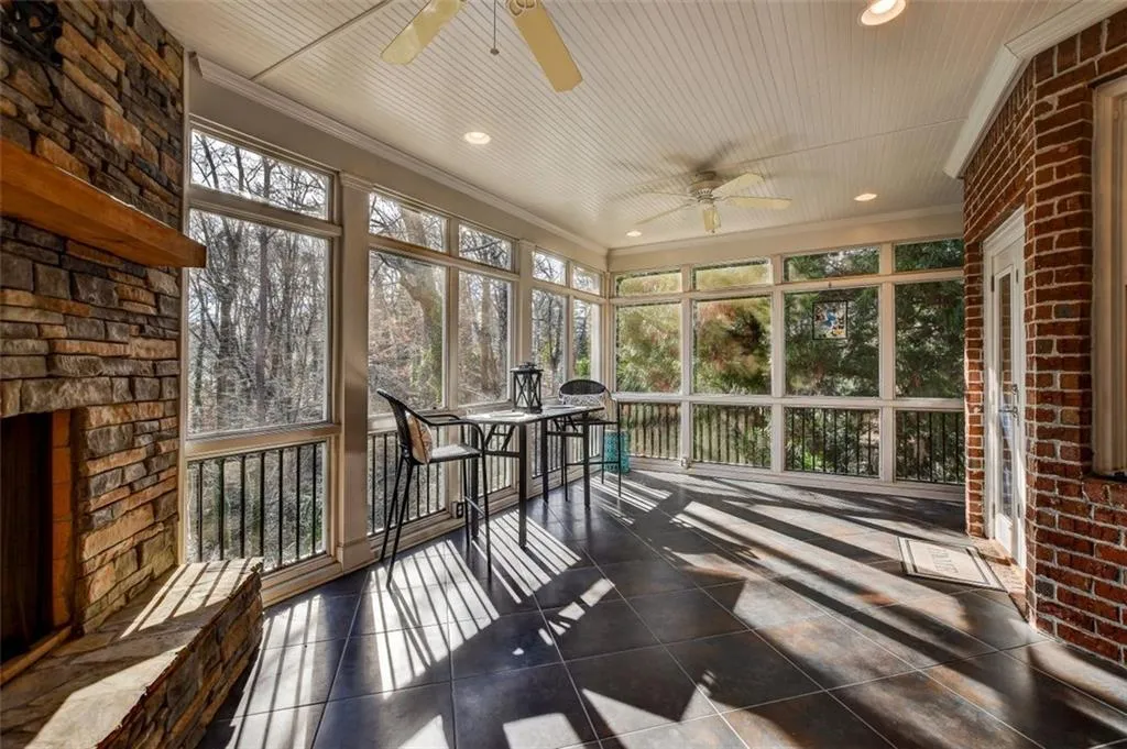 954 Wescott Lane, Atlanta, Georgia 30319, 5 Bedrooms Bedrooms, ,4 BathroomsBathrooms,Residential,Sold,954 Wescott Lane,6988610