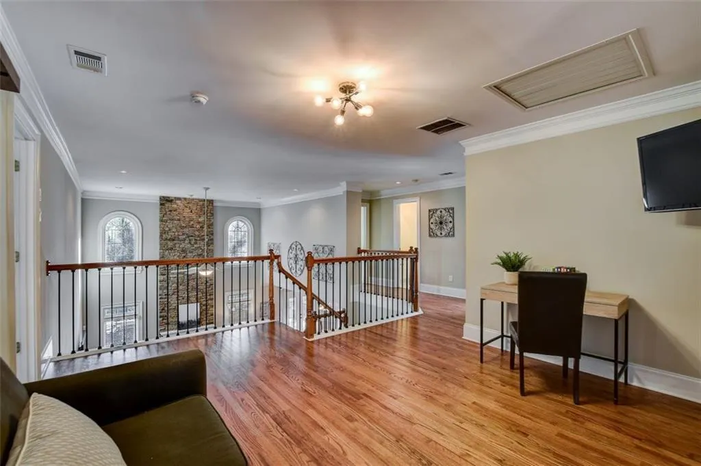 954 Wescott Lane, Atlanta, Georgia 30319, 5 Bedrooms Bedrooms, ,4 BathroomsBathrooms,Residential,Sold,954 Wescott Lane,6988610