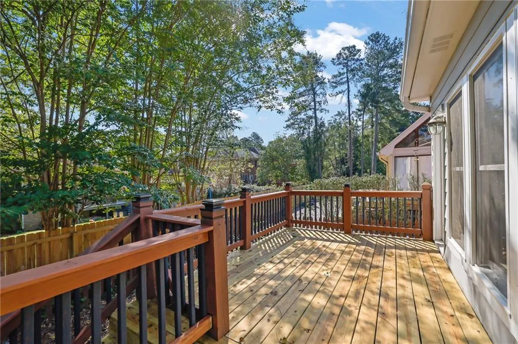 7420 Talbot Colony, Sandy Springs, Georgia 30328, 3 Bedrooms Bedrooms, ,2 BathroomsBathrooms,Residential,Sold,7420 Talbot Colony,7468984
