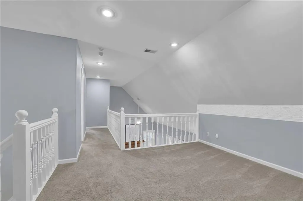 Large Loft for an office space