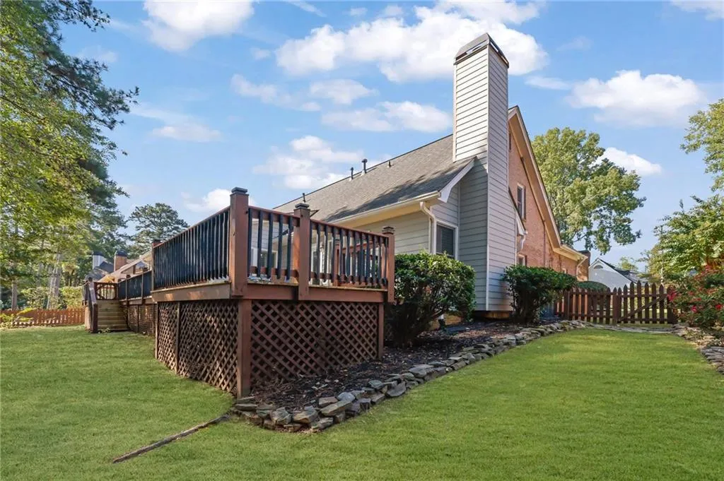 7420 Talbot Colony, Sandy Springs, Georgia 30328, 3 Bedrooms Bedrooms, ,2 BathroomsBathrooms,Residential,Sold,7420 Talbot Colony,7468984
