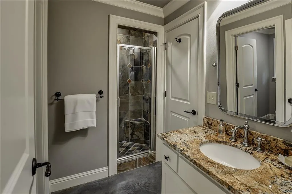 1075 Balmoral Road, Atlanta, Georgia 30319, 5 Bedrooms Bedrooms, ,5 BathroomsBathrooms,Residential,Sold,1075 Balmoral Road,5679497