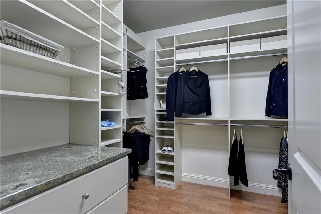 1075 Balmoral Road, Atlanta, Georgia 30319, 5 Bedrooms Bedrooms, ,5 BathroomsBathrooms,Residential,Sold,1075 Balmoral Road,5679497