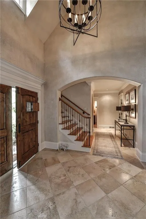 1075 Balmoral Road, Atlanta, Georgia 30319, 5 Bedrooms Bedrooms, ,5 BathroomsBathrooms,Residential,Sold,1075 Balmoral Road,5679497