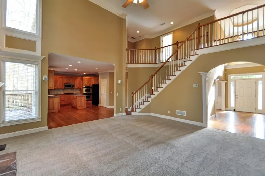 105 Fieldsborn Court, Atlanta, Georgia 30328, 5 Bedrooms Bedrooms, ,5 BathroomsBathrooms,Residential,Sold,105 Fieldsborn Court,5619750