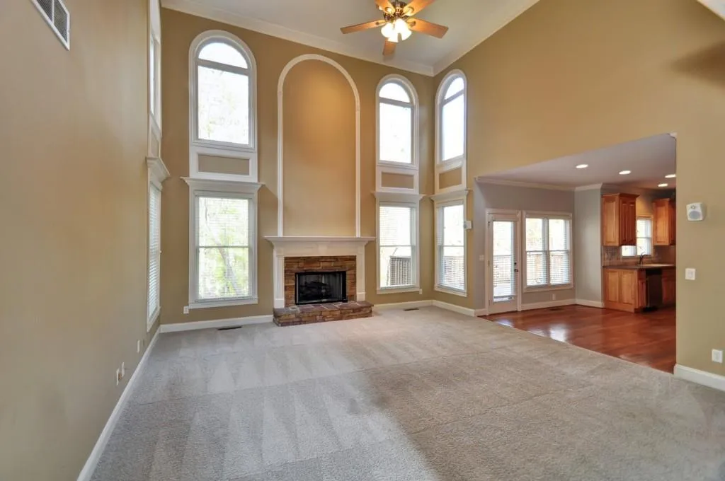 105 Fieldsborn Court, Atlanta, Georgia 30328, 5 Bedrooms Bedrooms, ,5 BathroomsBathrooms,Residential,Sold,105 Fieldsborn Court,5619750