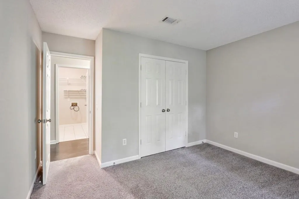 1100 Camden Court Unit 1100, Atlanta, Georgia 30327, 2 Bedrooms Bedrooms, ,2 BathroomsBathrooms,Residential,Sold,1100 Camden Court Unit 1100,5925358