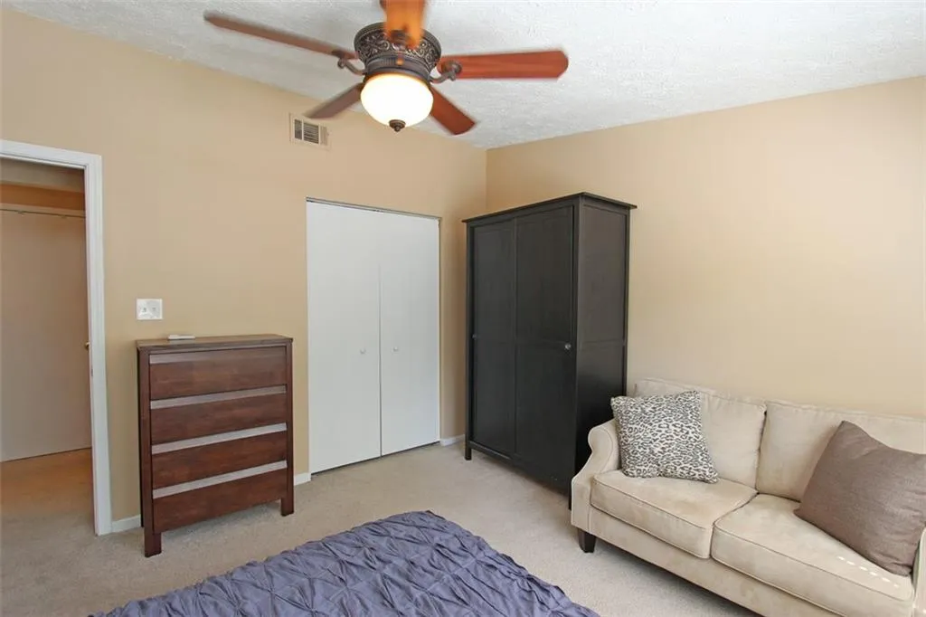 6824 Glenridge Drive Unit C, Atlanta, Georgia 30328, 1 Bedroom Bedrooms, ,1 BathroomBathrooms,Residential,Sold,6824 Glenridge Drive Unit C,5880510