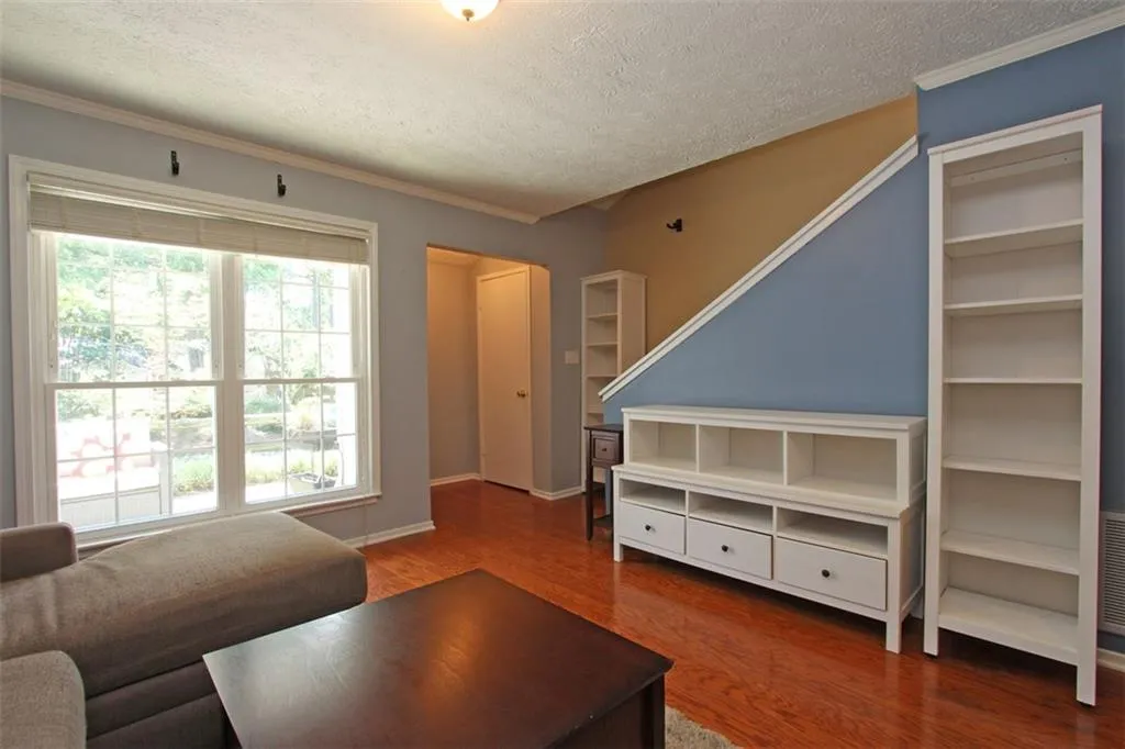 6824 Glenridge Drive Unit C, Atlanta, Georgia 30328, 1 Bedroom Bedrooms, ,1 BathroomBathrooms,Residential,Sold,6824 Glenridge Drive Unit C,5880510