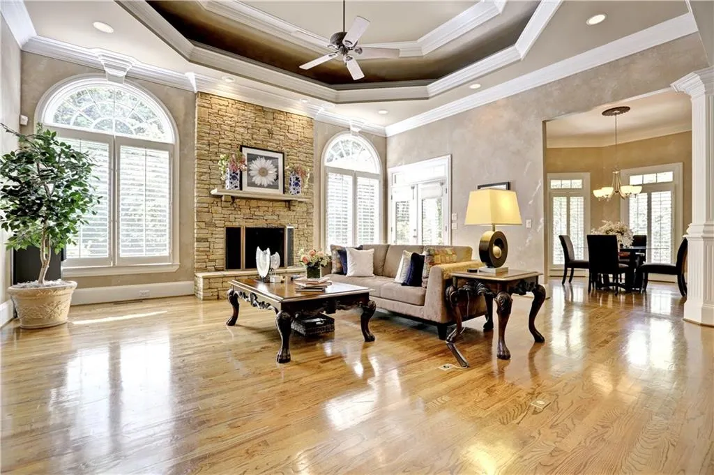 110 Strauss Lane, Sandy Springs, Georgia 30350, 6 Bedrooms Bedrooms, ,5 BathroomsBathrooms,Residential,Sold,110 Strauss Lane,5835770