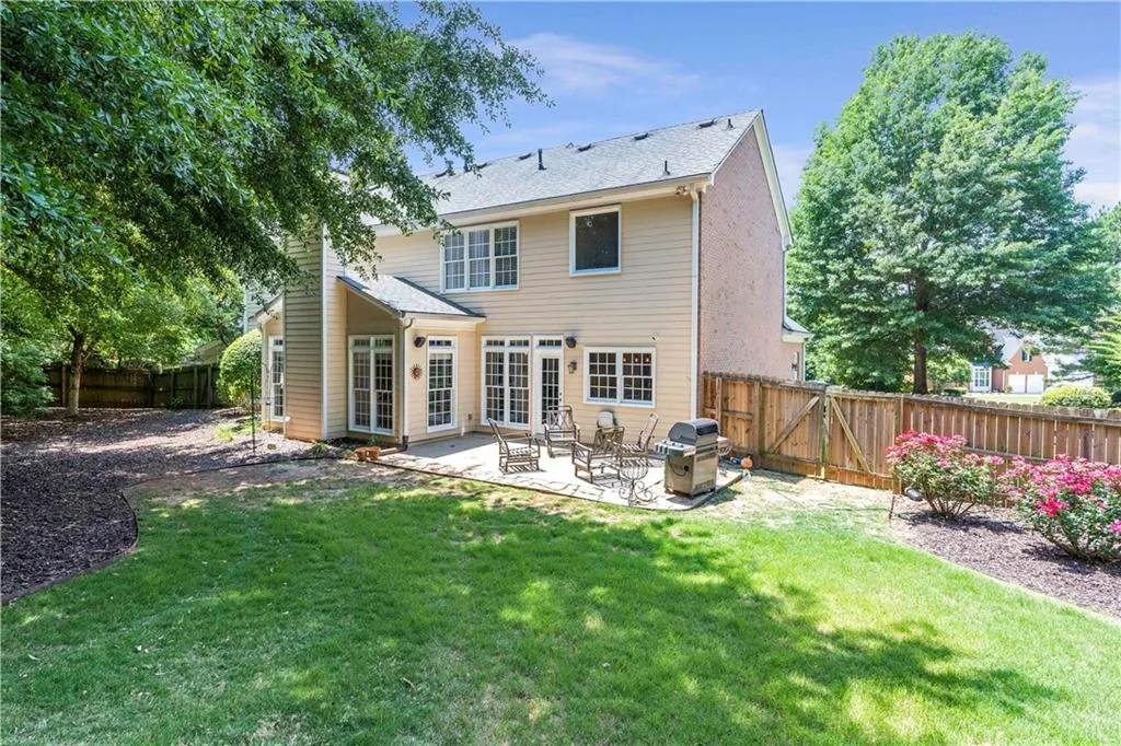 135 Smithdun Lane, Sandy Springs, Georgia 30350, 4 Bedrooms Bedrooms, ,2 BathroomsBathrooms,Residential,Sold,135 Smithdun Lane,6888714