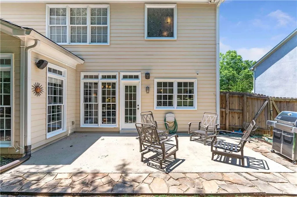 135 Smithdun Lane, Sandy Springs, Georgia 30350, 4 Bedrooms Bedrooms, ,2 BathroomsBathrooms,Residential,Sold,135 Smithdun Lane,6888714