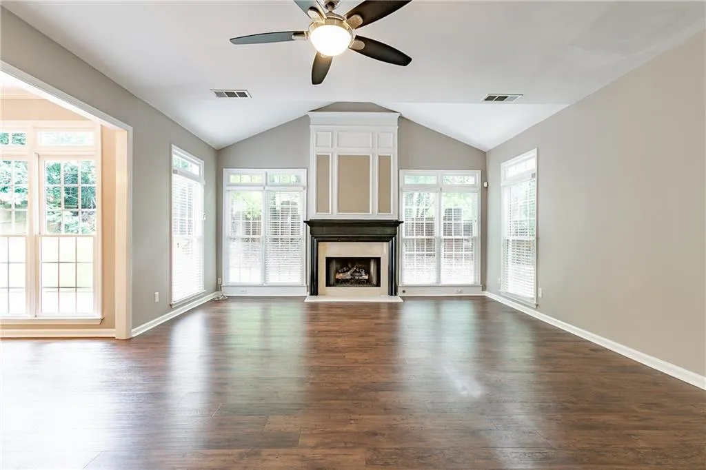 135 Smithdun Lane, Sandy Springs, Georgia 30350, 4 Bedrooms Bedrooms, ,2 BathroomsBathrooms,Residential,Sold,135 Smithdun Lane,6888714