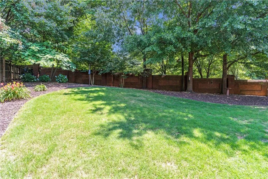 135 Smithdun Lane, Sandy Springs, Georgia 30350, 4 Bedrooms Bedrooms, ,2 BathroomsBathrooms,Residential,Sold,135 Smithdun Lane,6888714