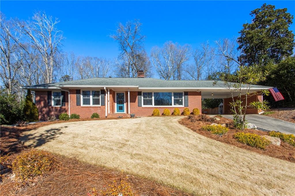 500 Forest Hills Drive, Sandy Springs, Georgia 30342, 3 Bedrooms Bedrooms, ,3 BathroomsBathrooms,Residential,Sold,500 Forest Hills Drive,7326372