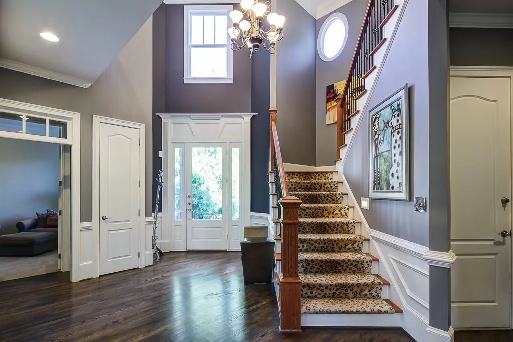 784 Stratford Court, Sandy Springs, Georgia 30350, 5 Bedrooms Bedrooms, ,5 BathroomsBathrooms,Residential,Sold,784 Stratford Court,5607772