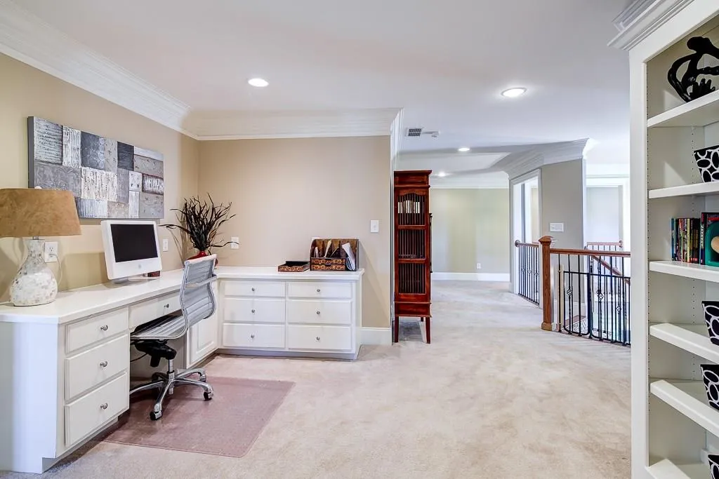 784 Stratford Court, Sandy Springs, Georgia 30350, 5 Bedrooms Bedrooms, ,5 BathroomsBathrooms,Residential,Sold,784 Stratford Court,5607772