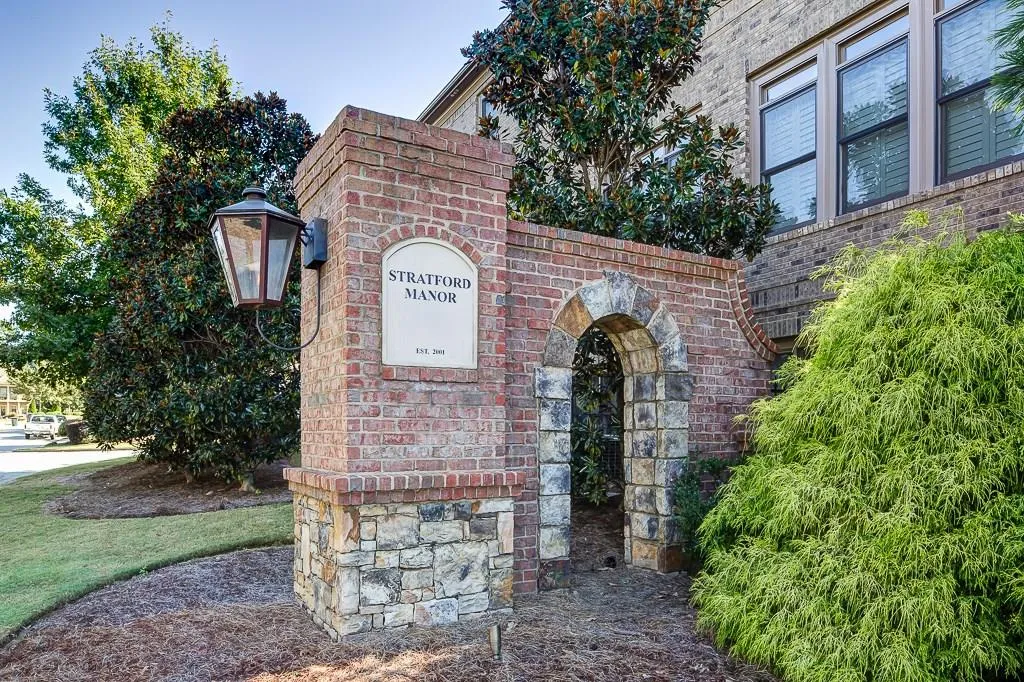 784 Stratford Court, Sandy Springs, Georgia 30350, 5 Bedrooms Bedrooms, ,5 BathroomsBathrooms,Residential,Sold,784 Stratford Court,5607772
