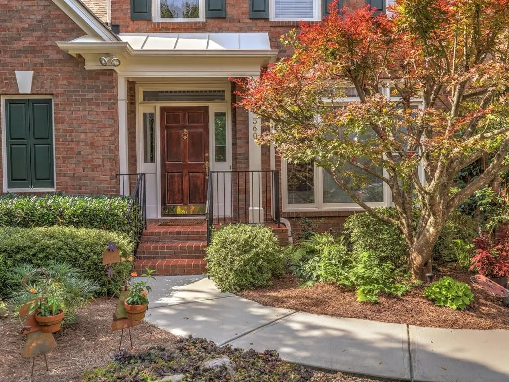 360 Craighead Drive, Sandy Springs, Georgia 30319, 4 Bedrooms Bedrooms, ,3 BathroomsBathrooms,Residential,Sold,360 Craighead Drive,6635037