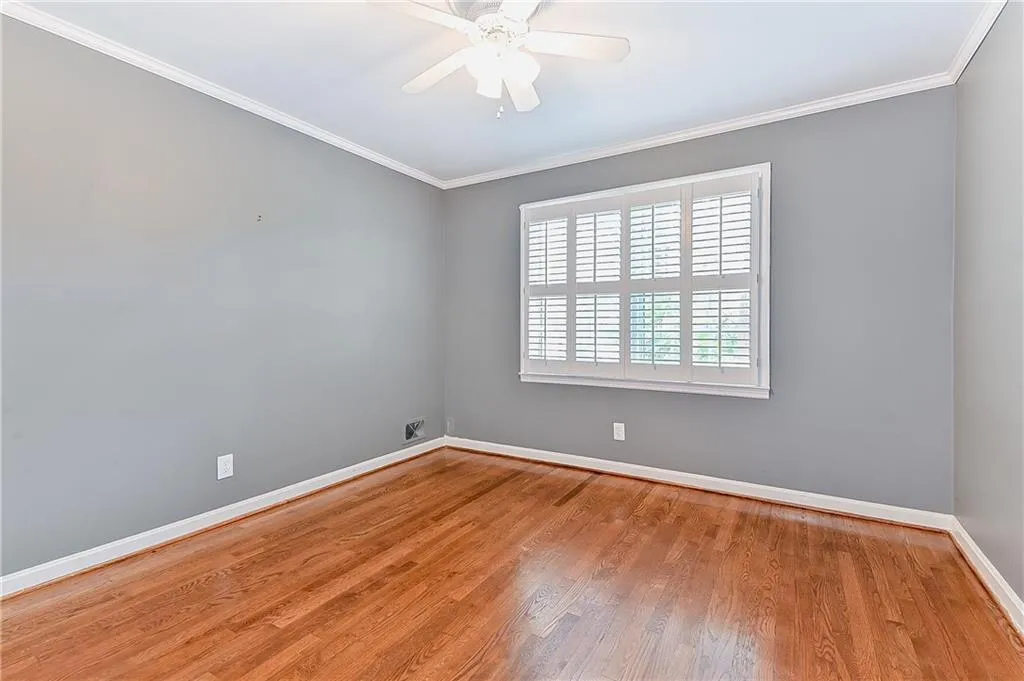 550 High Point Lane, Sandy Springs, Georgia 30342, 4 Bedrooms Bedrooms, ,3 BathroomsBathrooms,Residential,Sold,550 High Point Lane,6632941