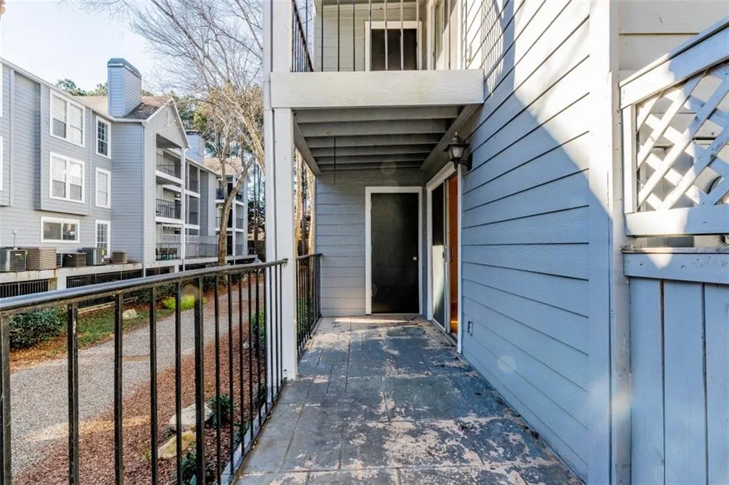 622 Granville Court Unit 622, Atlanta, Georgia 30328, 1 Bedroom Bedrooms, ,1 BathroomBathrooms,Residential,Sold,622 Granville Court Unit 622,6981194