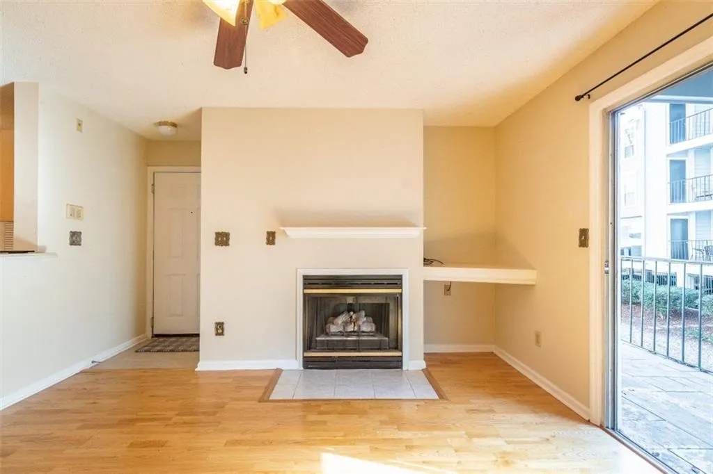 622 Granville Court Unit 622, Atlanta, Georgia 30328, 1 Bedroom Bedrooms, ,1 BathroomBathrooms,Residential,Sold,622 Granville Court Unit 622,6981194