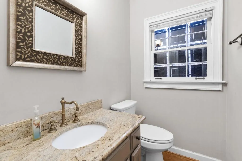 1510 Misty Oaks Drive, Sandy Springs, Georgia 30350, 5 Bedrooms Bedrooms, ,4 BathroomsBathrooms,Residential,Sold,1510 Misty Oaks Drive,7162969