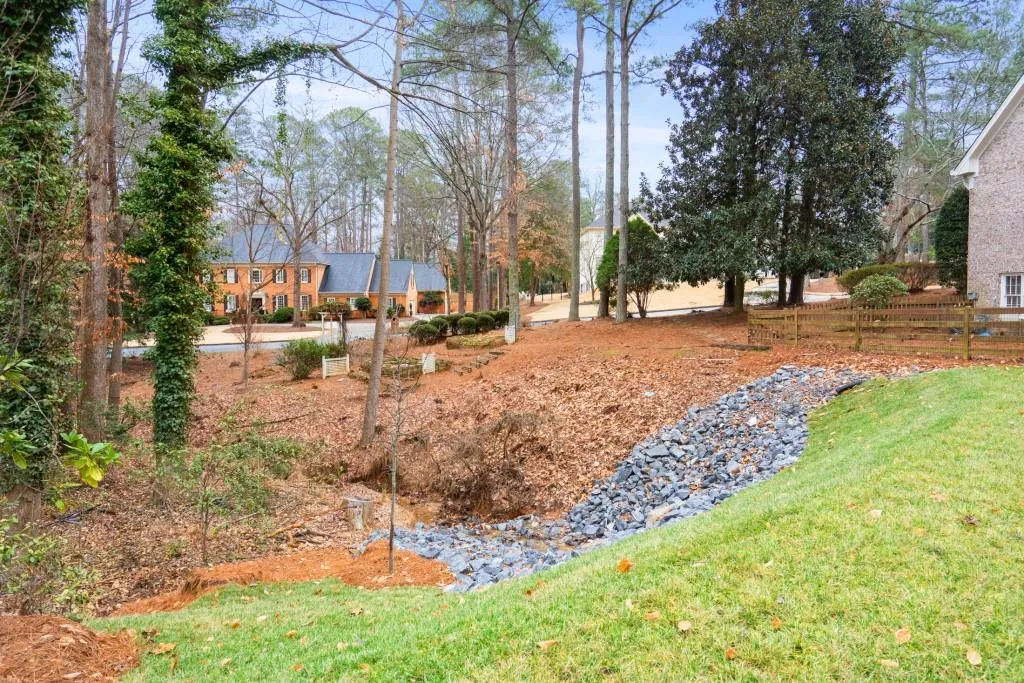 1510 Misty Oaks Drive, Sandy Springs, Georgia 30350, 5 Bedrooms Bedrooms, ,4 BathroomsBathrooms,Residential,Sold,1510 Misty Oaks Drive,7162969