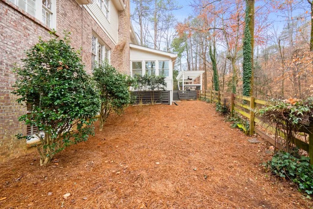 1510 Misty Oaks Drive, Sandy Springs, Georgia 30350, 5 Bedrooms Bedrooms, ,4 BathroomsBathrooms,Residential,Sold,1510 Misty Oaks Drive,7162969