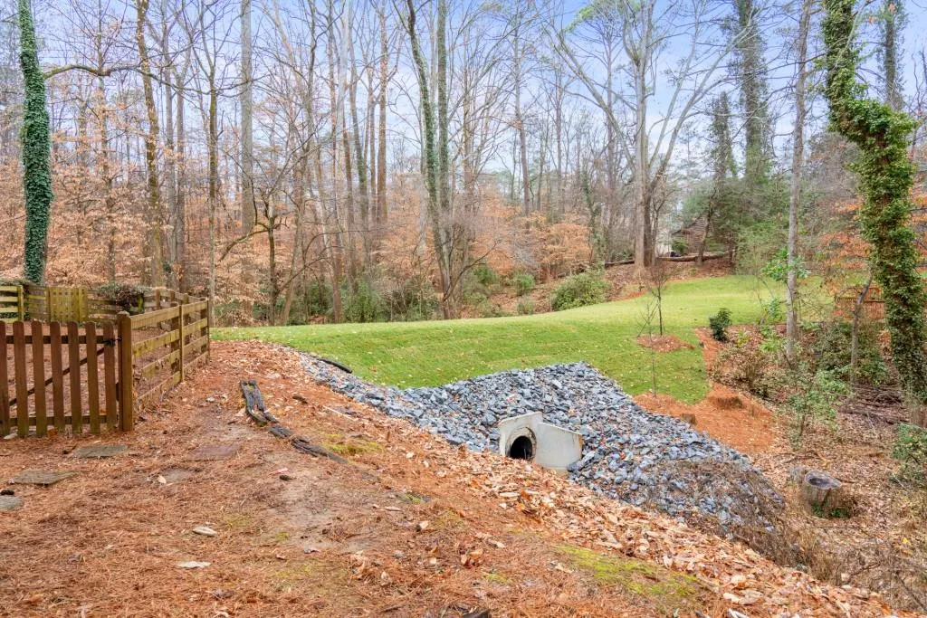 1510 Misty Oaks Drive, Sandy Springs, Georgia 30350, 5 Bedrooms Bedrooms, ,4 BathroomsBathrooms,Residential,Sold,1510 Misty Oaks Drive,7162969