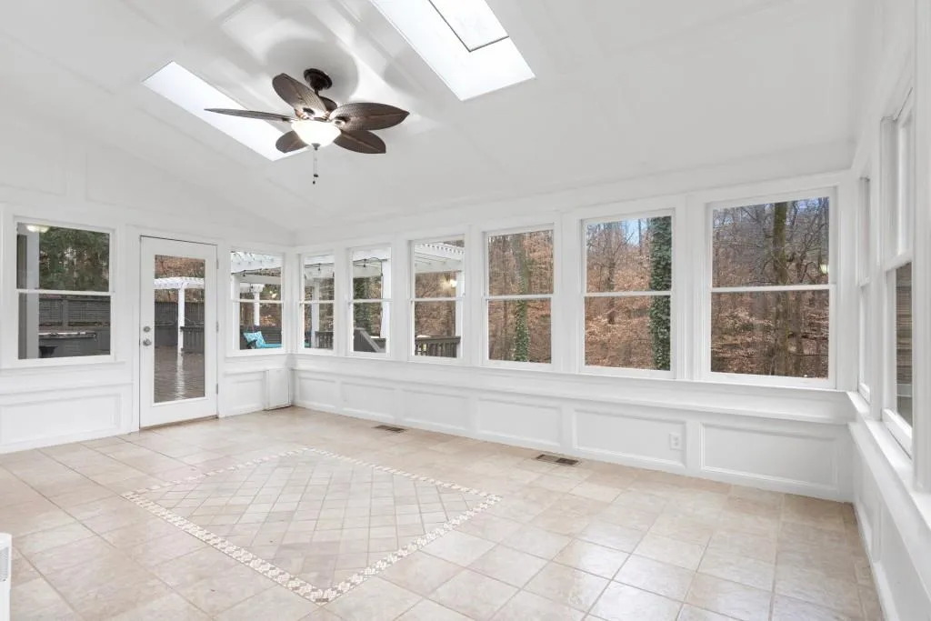 1510 Misty Oaks Drive, Sandy Springs, Georgia 30350, 5 Bedrooms Bedrooms, ,4 BathroomsBathrooms,Residential,Sold,1510 Misty Oaks Drive,7162969