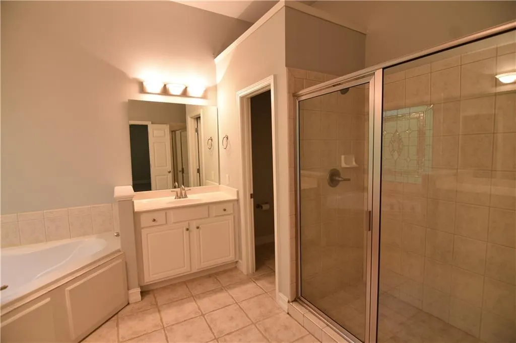 7261 Village Creek Trace, Atlanta, Georgia 30328, 4 Bedrooms Bedrooms, ,3 BathroomsBathrooms,Residential,Sold,7261 Village Creek Trace,6892791
