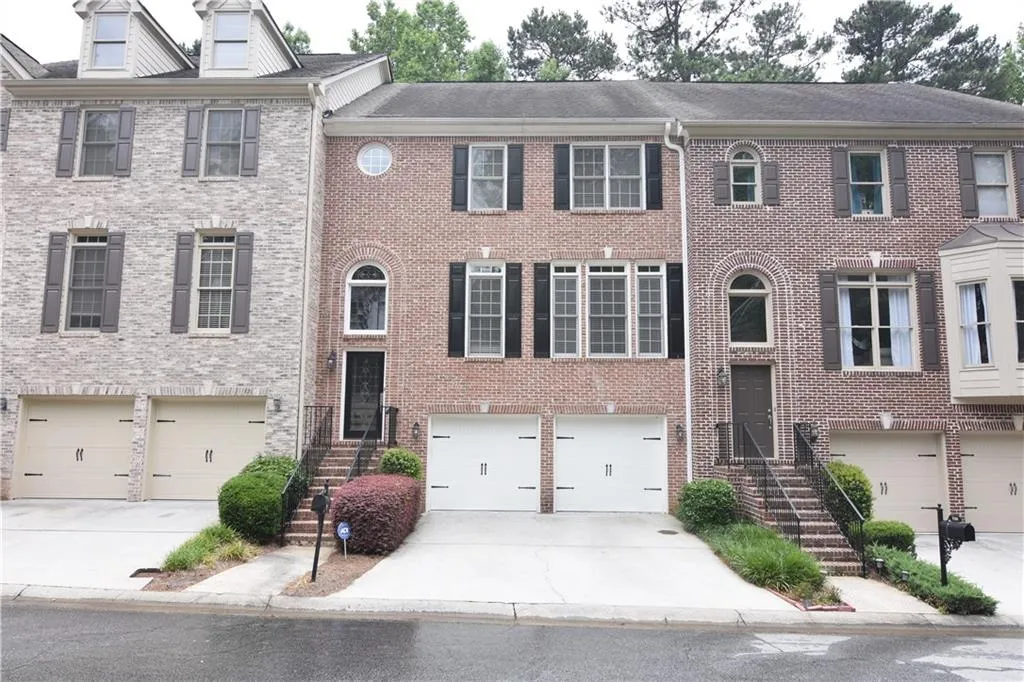 7261 Village Creek Trace, Atlanta, Georgia 30328, 4 Bedrooms Bedrooms, ,3 BathroomsBathrooms,Residential,Sold,7261 Village Creek Trace,6892791