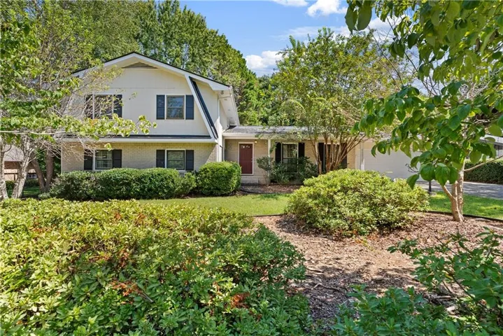Welcome to 5161 Joel Lane in Dunwoody, GA!