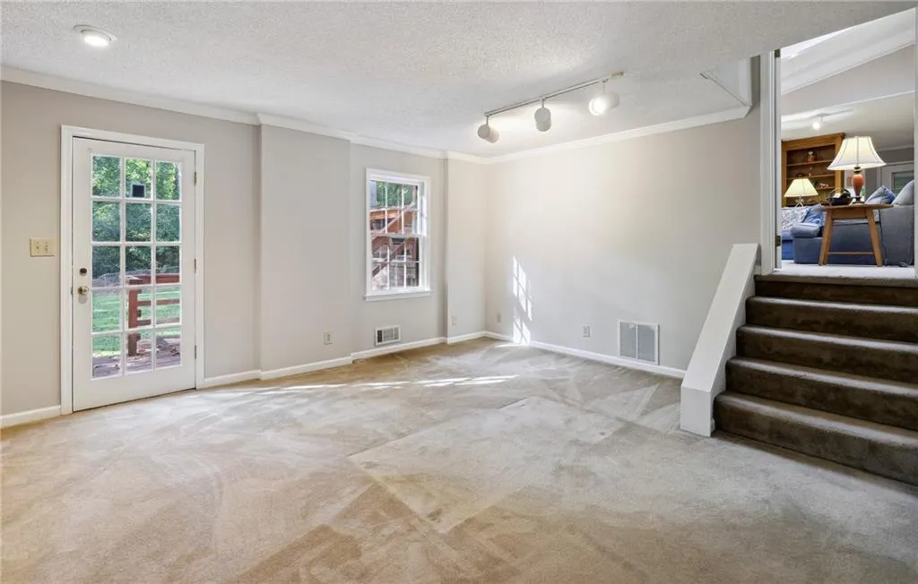 760 Crest Valley Drive, Atlanta, Georgia 30327, 4 Bedrooms Bedrooms, ,3 BathroomsBathrooms,Residential,Sold,760 Crest Valley Drive,7255223