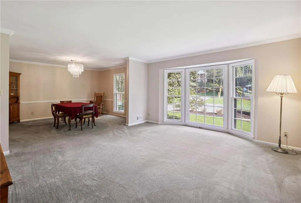 760 Crest Valley Drive, Atlanta, Georgia 30327, 4 Bedrooms Bedrooms, ,3 BathroomsBathrooms,Residential,Sold,760 Crest Valley Drive,7255223