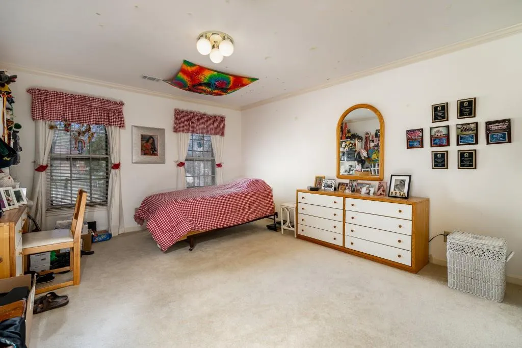 5035 Willow Bluff Drive, Sandy Springs, Georgia 30350, 4 Bedrooms Bedrooms, ,3 BathroomsBathrooms,Residential,Sold,5035 Willow Bluff Drive,6851638 5035 Willow Bluff Drive, Sandy Springs, Georgia 30350, 4 Bedrooms Bedrooms, ,3 BathroomsBathrooms,Residential,Sold,5035 Willow Bluff Drive,6851638