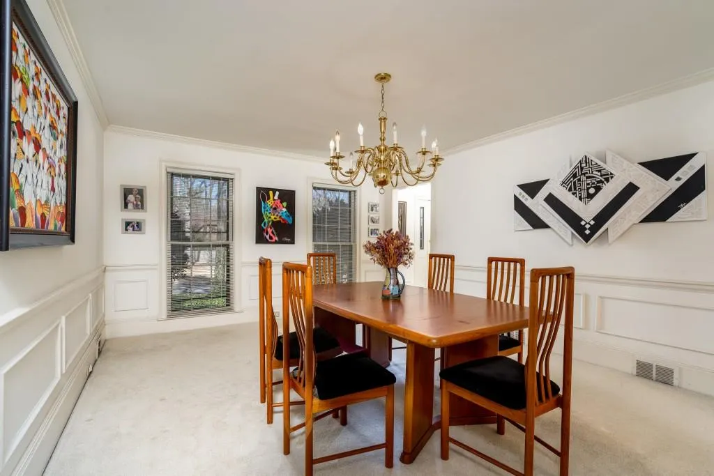 5035 Willow Bluff Drive, Sandy Springs, Georgia 30350, 4 Bedrooms Bedrooms, ,3 BathroomsBathrooms,Residential,Sold,5035 Willow Bluff Drive,6851638 5035 Willow Bluff Drive, Sandy Springs, Georgia 30350, 4 Bedrooms Bedrooms, ,3 BathroomsBathrooms,Residential,Sold,5035 Willow Bluff Drive,6851638