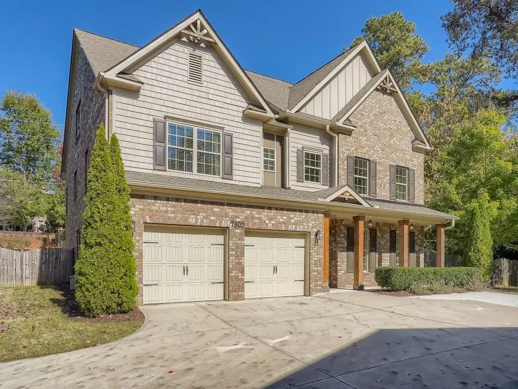7805 Stratford Lane, Sandy Springs, Georgia 30350, 6 Bedrooms Bedrooms, ,4 BathroomsBathrooms,Residential,Sold,7805 Stratford Lane,7130796