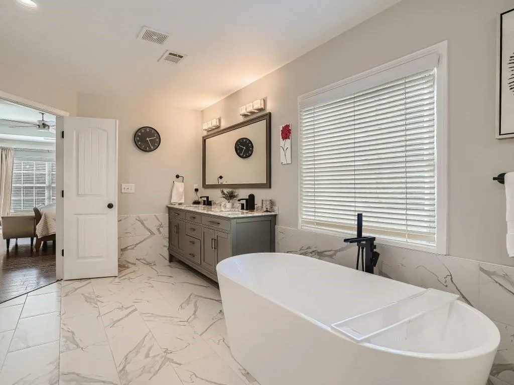 7805 Stratford Lane, Sandy Springs, Georgia 30350, 6 Bedrooms Bedrooms, ,4 BathroomsBathrooms,Residential,Sold,7805 Stratford Lane,7130796