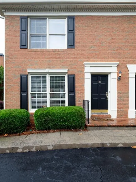 123 Mount Vernon Circle, Atlanta, Georgia 30338, 2 Bedrooms Bedrooms, ,2 BathroomsBathrooms,Residential,Sold,123 Mount Vernon Circle,6550181