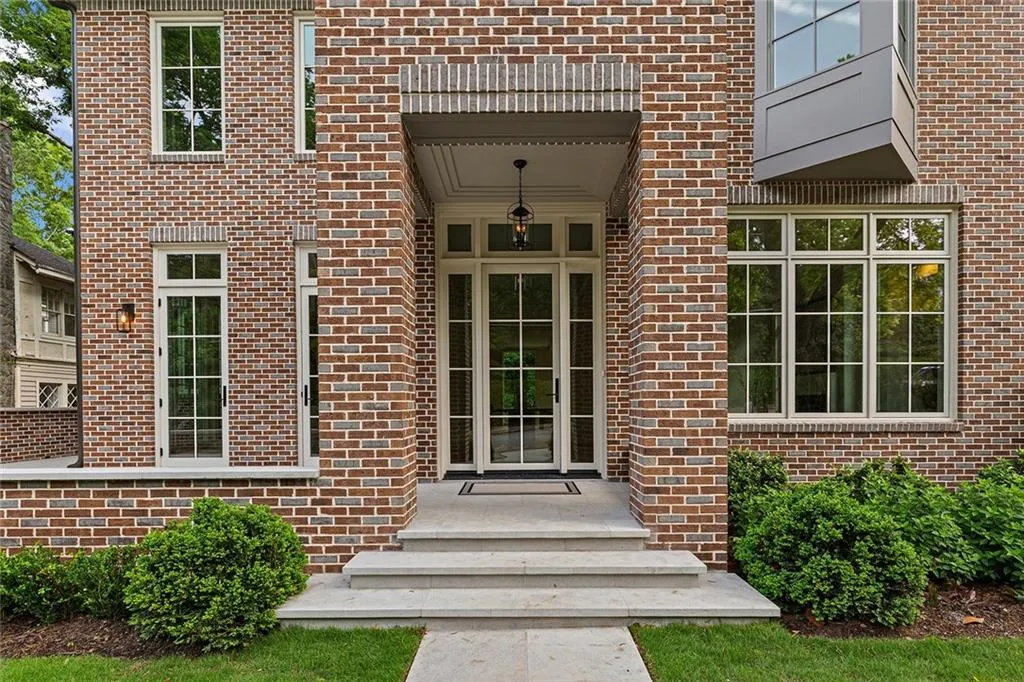 27 Maddox Drive Ne, Atlanta, Georgia 30309, 5 Bedrooms Bedrooms, ,6 BathroomsBathrooms,Residential,For Sale,27 Maddox Drive Ne,7578095