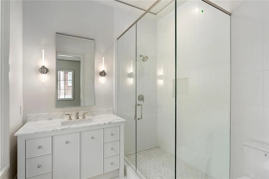 27 Maddox Drive Ne, Atlanta, Georgia 30309, 5 Bedrooms Bedrooms, ,6 BathroomsBathrooms,Residential,For Sale,27 Maddox Drive Ne,7578095